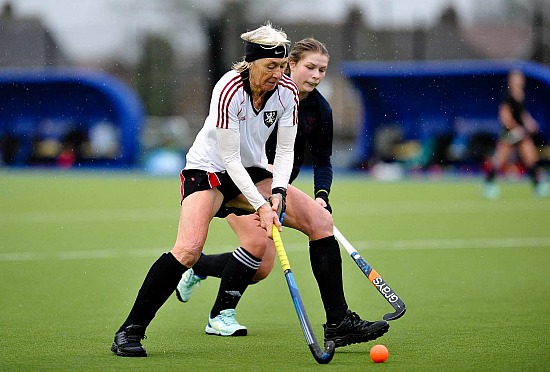 Horsham 4's vs horsham 5's