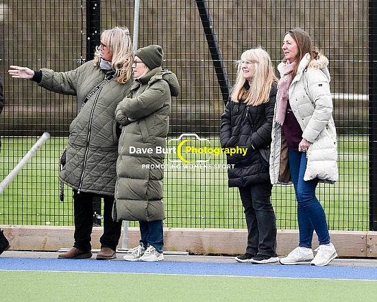 Horsham1's vs Old Loughtonians